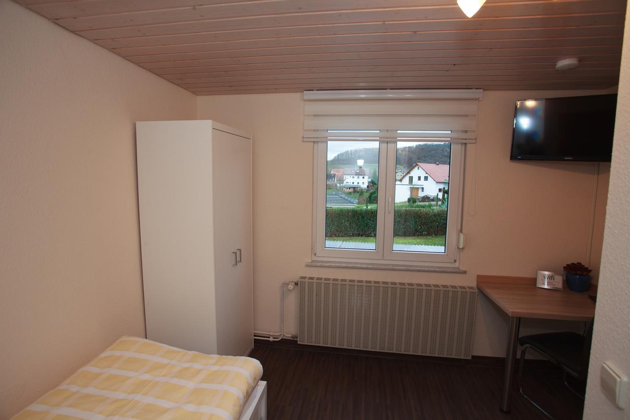 Haus Am Asang Hotel Löwenstein Kültér fotó